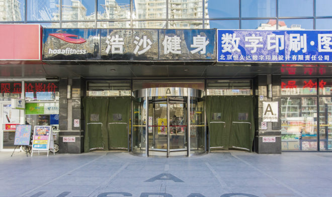 大厦正门